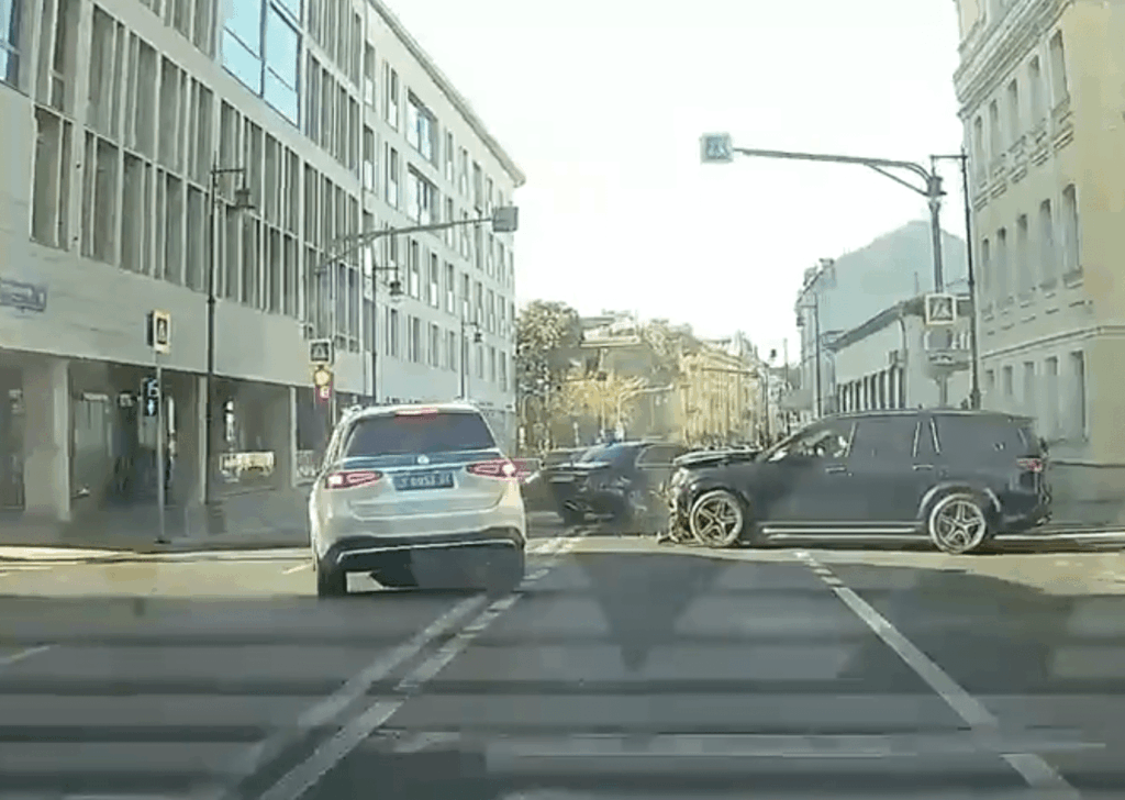 Фото 41 — Новости Москвы: крупное ДТП на Третьем кольце