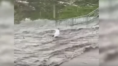 Photo of Подтопление улиц во время ливня в Санкт-Петербурге