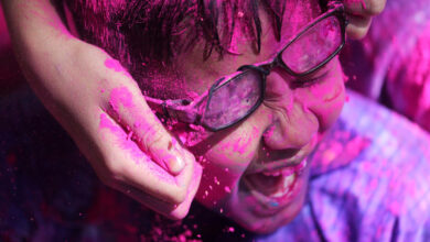 Photo of Фестиваль красок Холи в Индии: радужное шоу радости