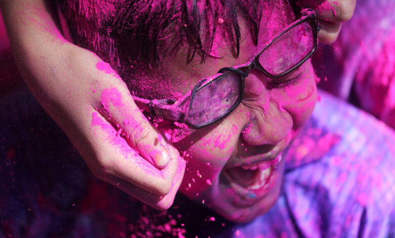 Photo of Фестиваль красок Холи в Индии: радужное шоу радости