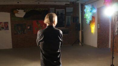 Photo of Тюмень: местные художники представили выставку современного искусства